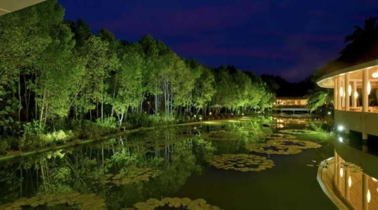 lago visto dal ristorante
